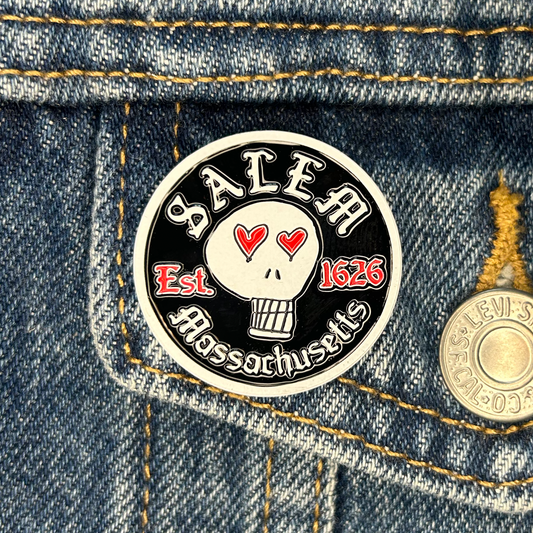 Salem, Massachusetts "Heart Eyes Skull" Enamel Pin