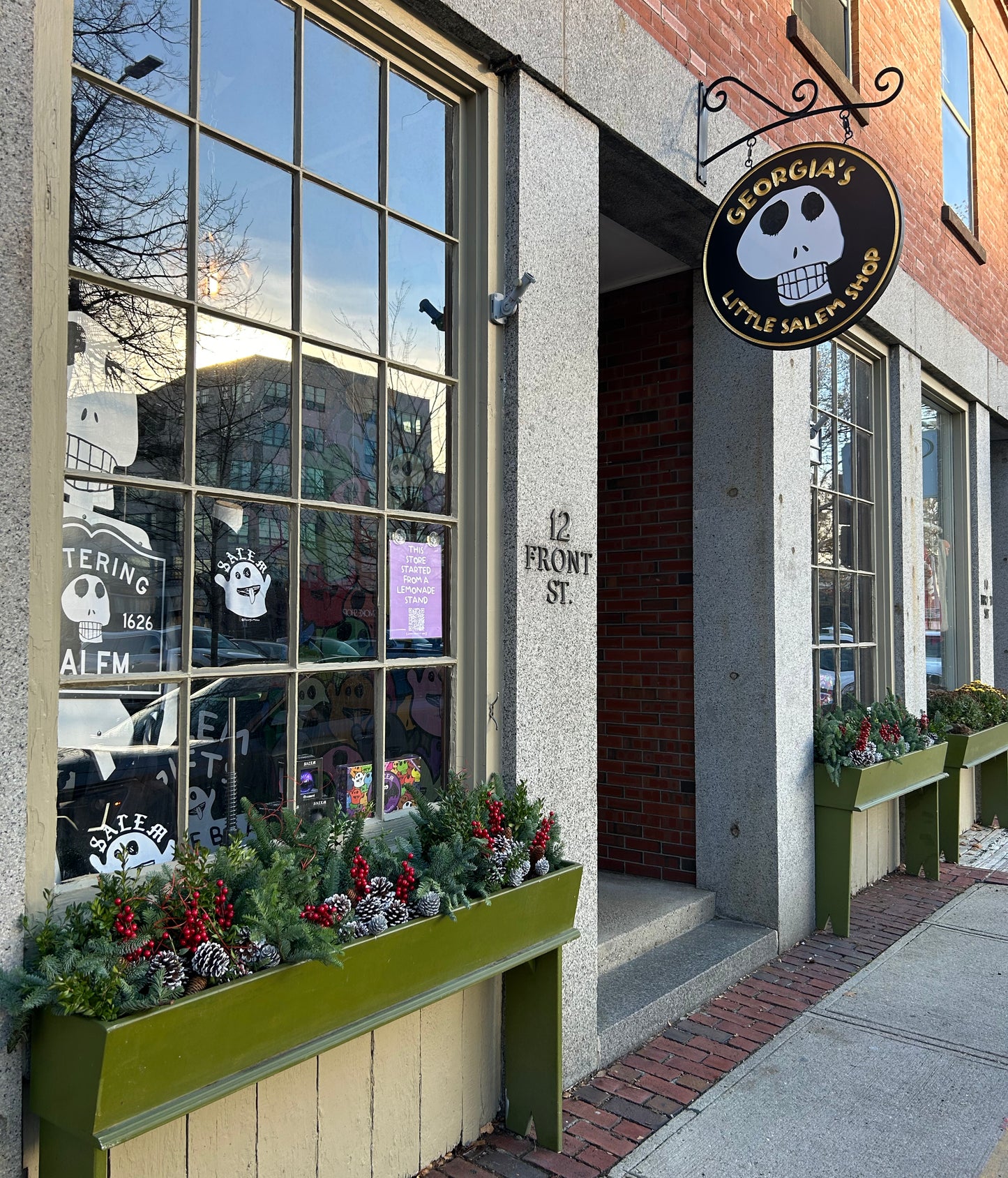 Georgia's Little Salem Shop "Sign" Enamel Pin