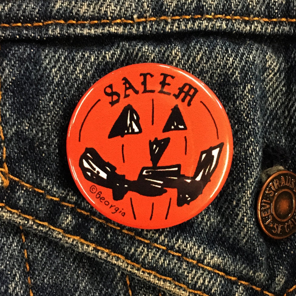 Salem, Massachusetts Pumpkin 1.5" Button